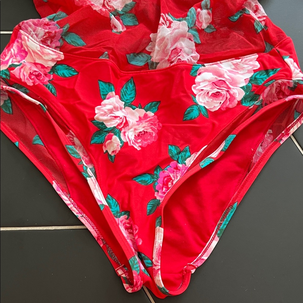 Betsey Johnson mesh bodice Off-Shoulder Swimsuit size small - Picture 6 of 13